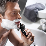 Why Many Men Prefer Electric Shavers?